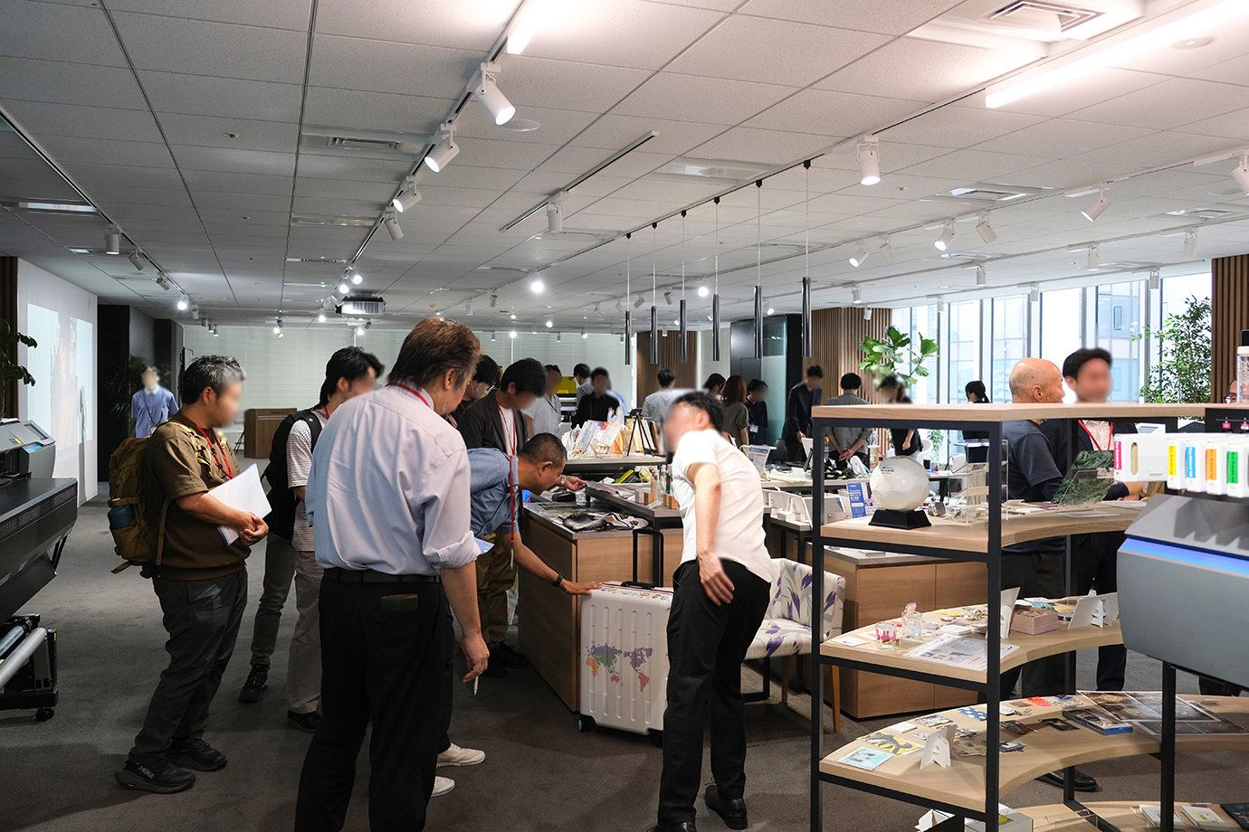 showroom.jpg
