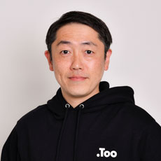 青柳 仁の顔写真